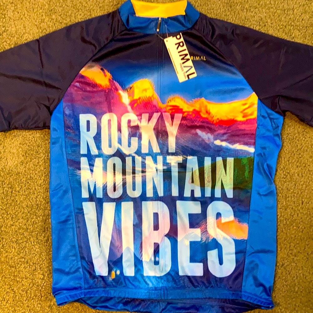 CYCLING JERSEY. Men’s Large. New